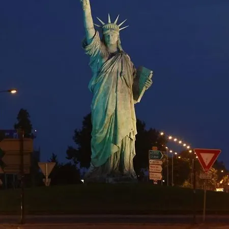 La Tourelle Апартаменты *